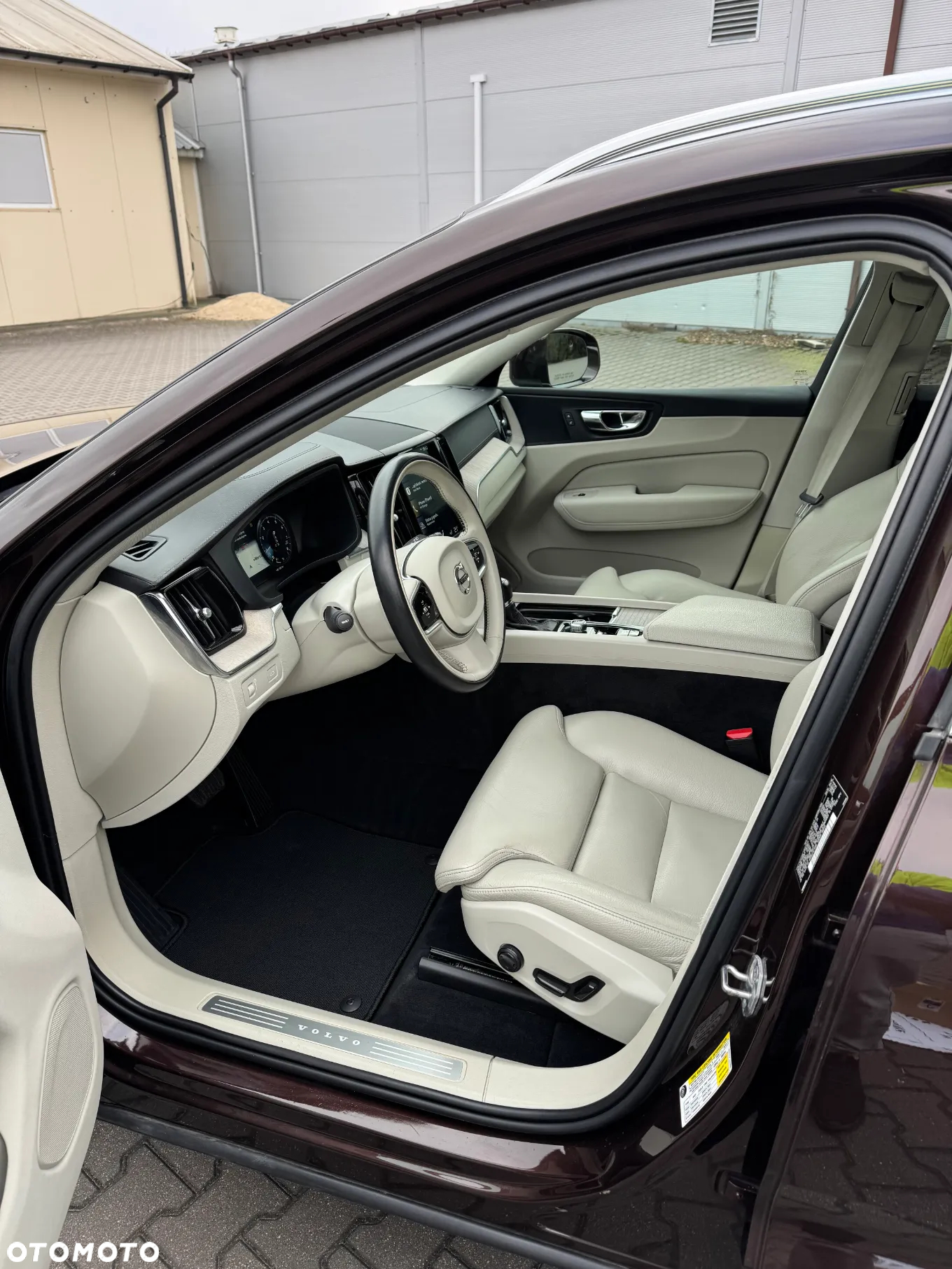 Volvo XC 60 T6 AWD Inscription - 13