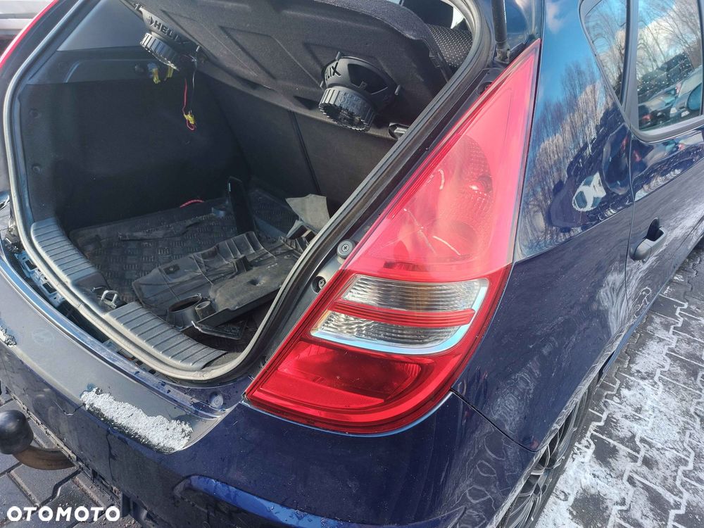 LAMPA PRAWY TYŁ HYUNDAI I30 I LIFT BEZ SKAZY 10-12r HB 5D - 1
