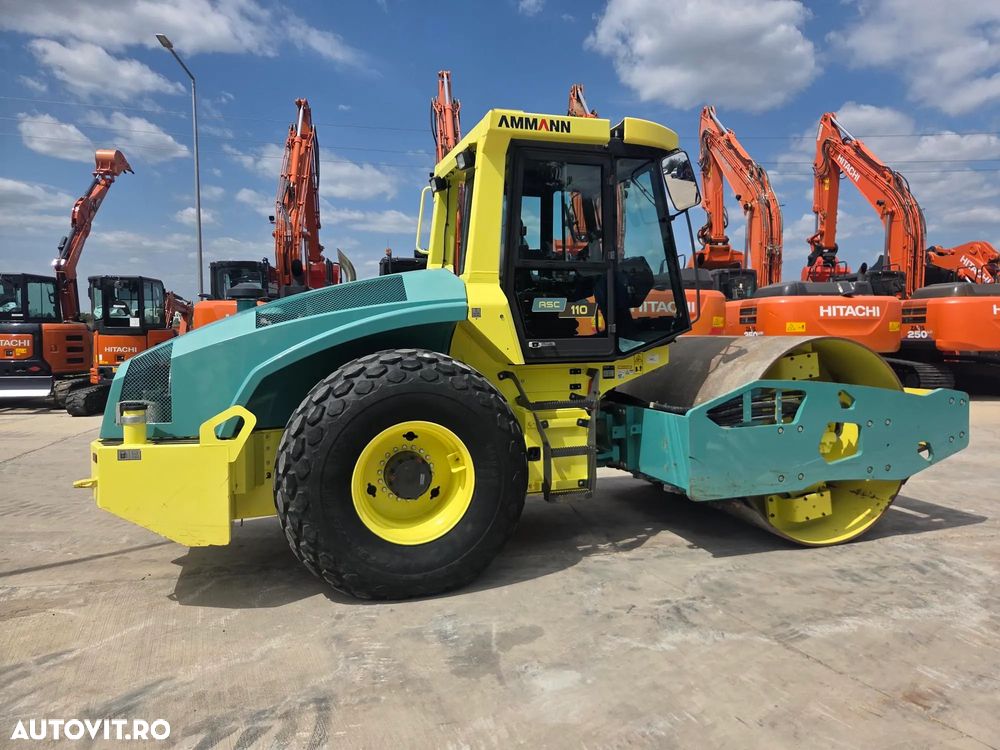 Ammann ASC110, 2018, 445h, Masa operationala 15tone, latime tambur 2,1m, lungime totala 5,7m, motor 115KW, posibilitate leasing 3 ani, STARE FOARTE BUNA-65.900 EUR+Tva - 3