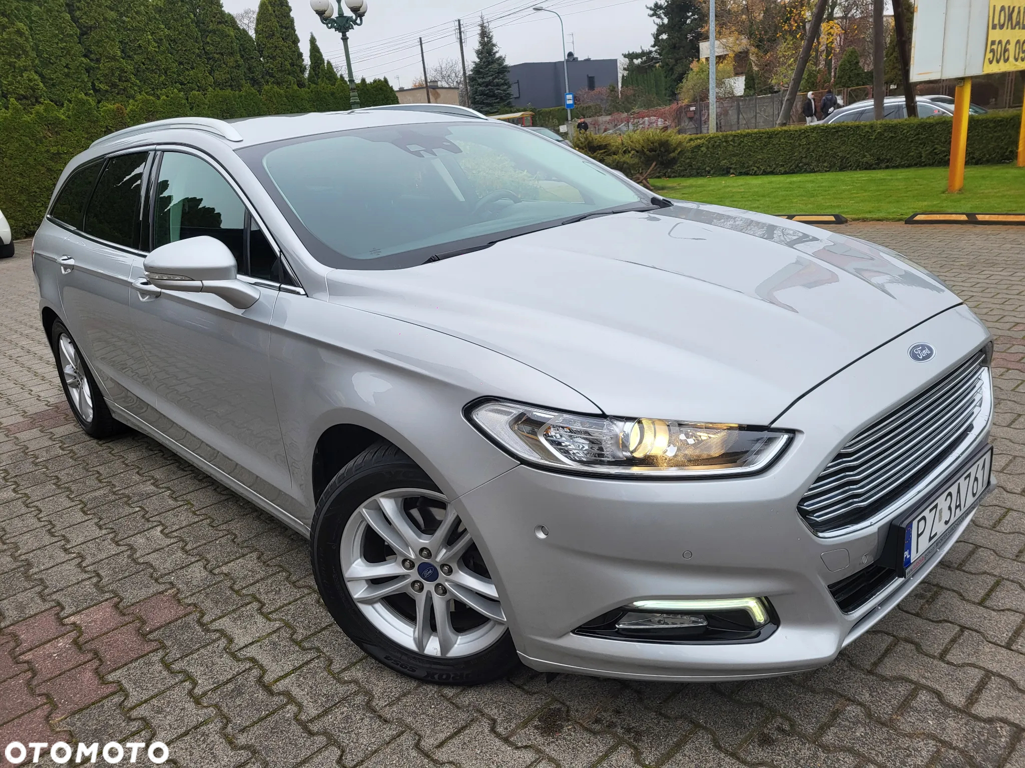 Ford Mondeo - 8