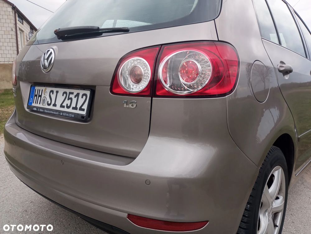Volkswagen Golf Plus - 16
