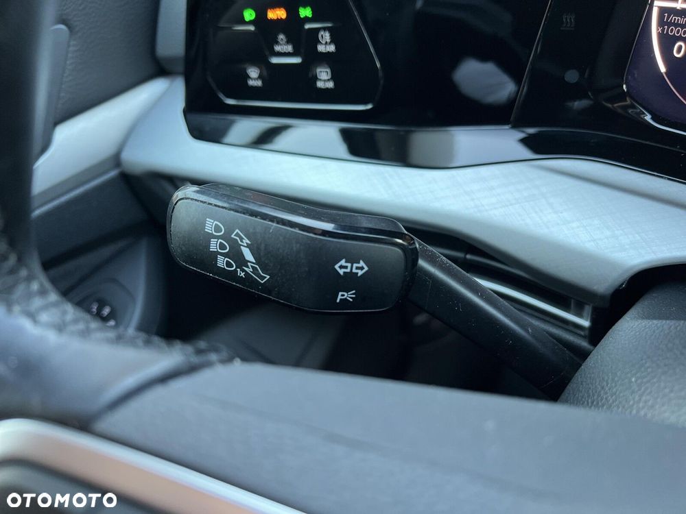 Volkswagen Golf - 19