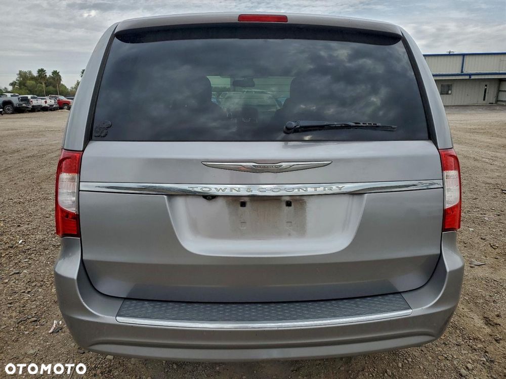 Chrysler Town & Country 3.6 Touring - 5