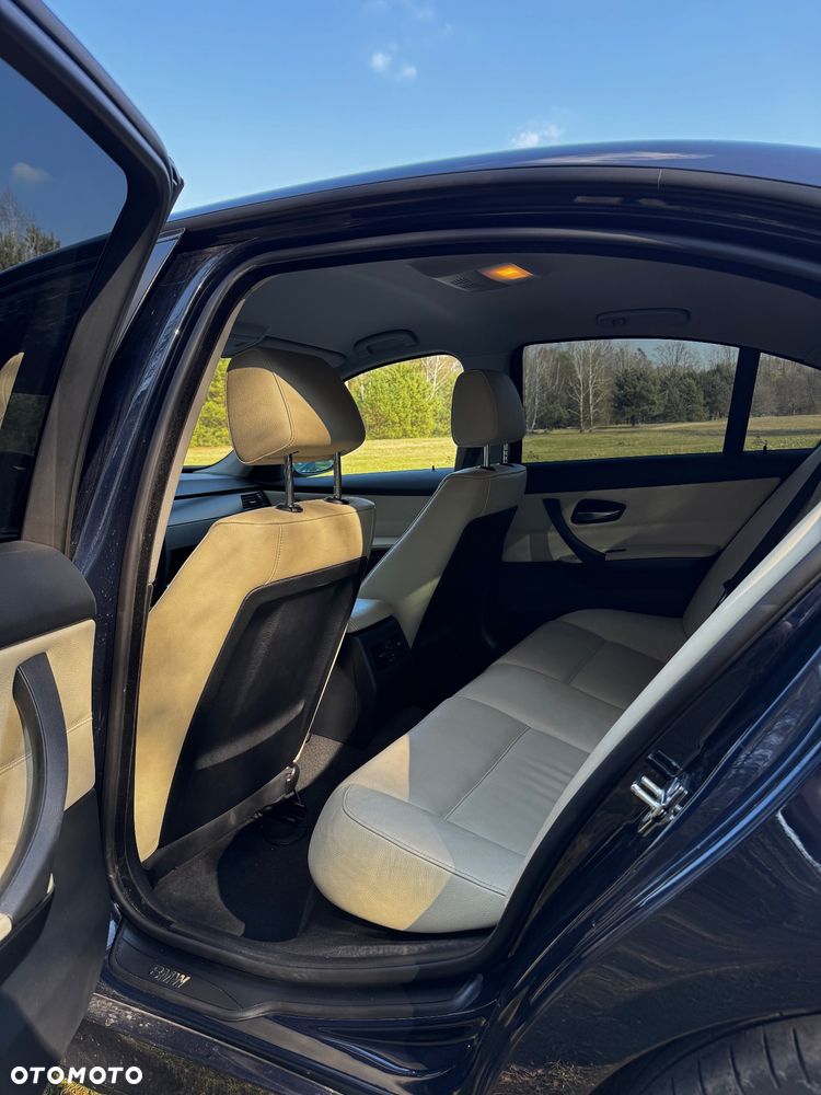 BMW Seria 3 320i - 18