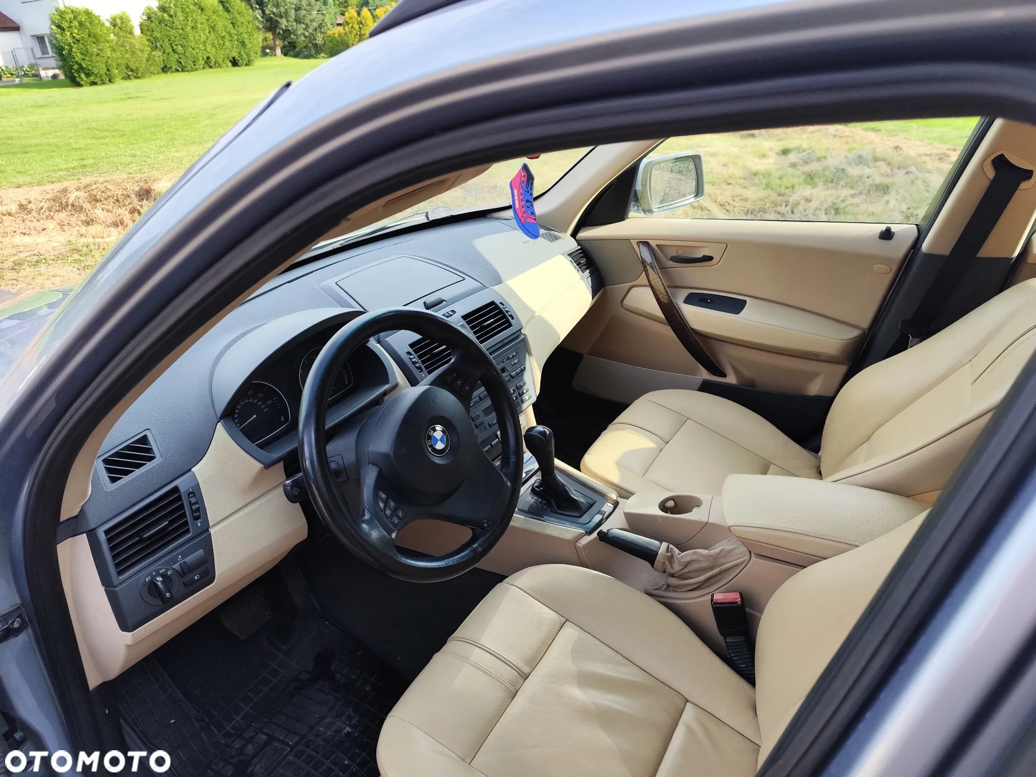 BMW X3 2.5i - 7