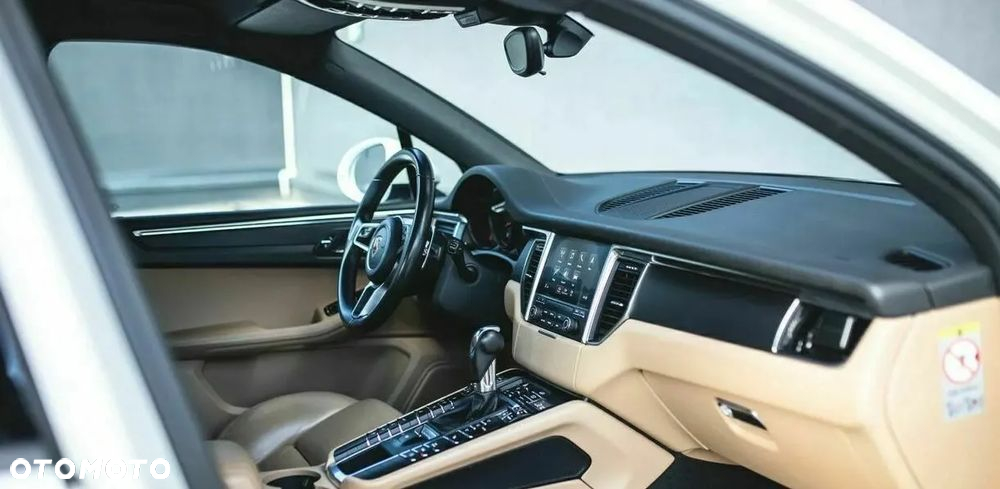 Porsche Macan Standard - 9
