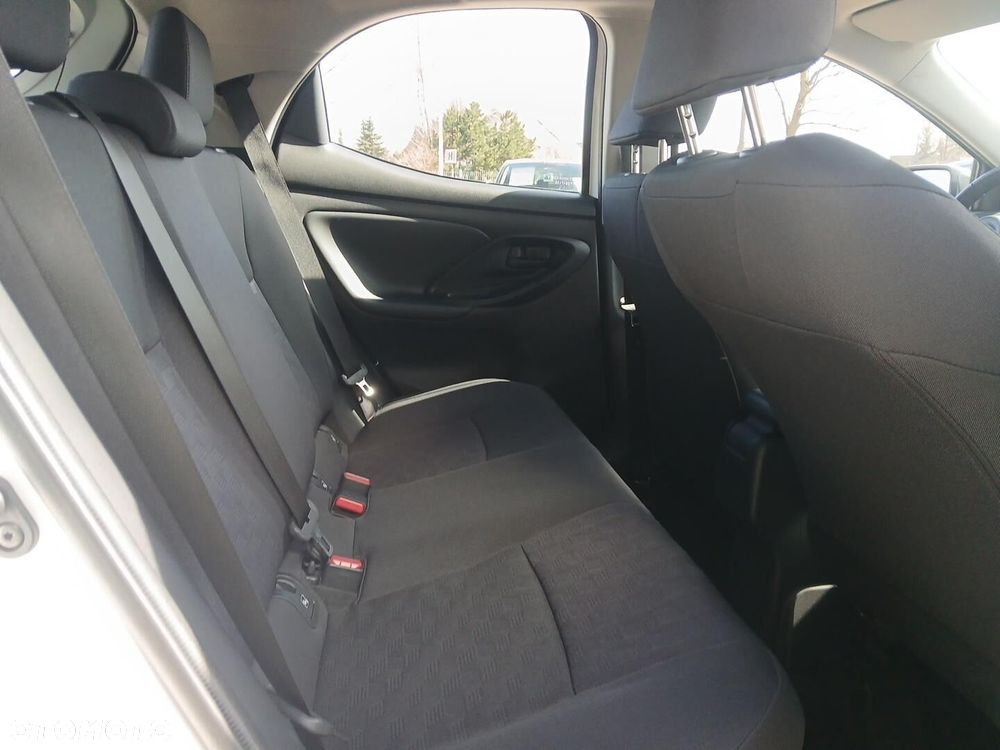Toyota Yaris - 11