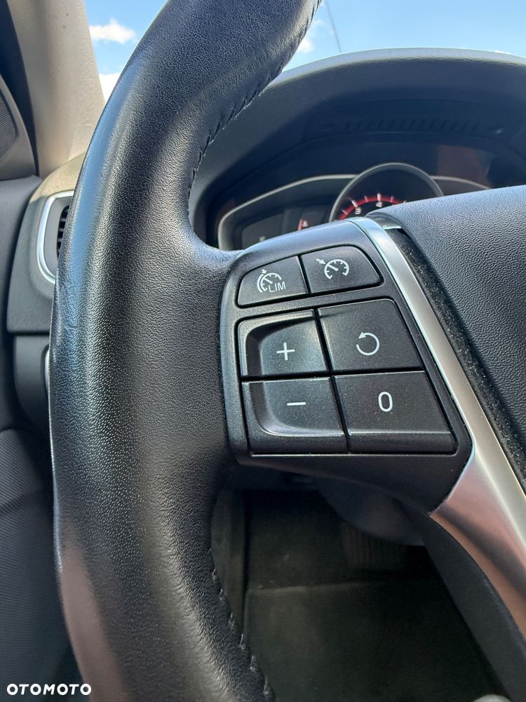 Volvo V60 T2 Geartronic Kinetic - 17