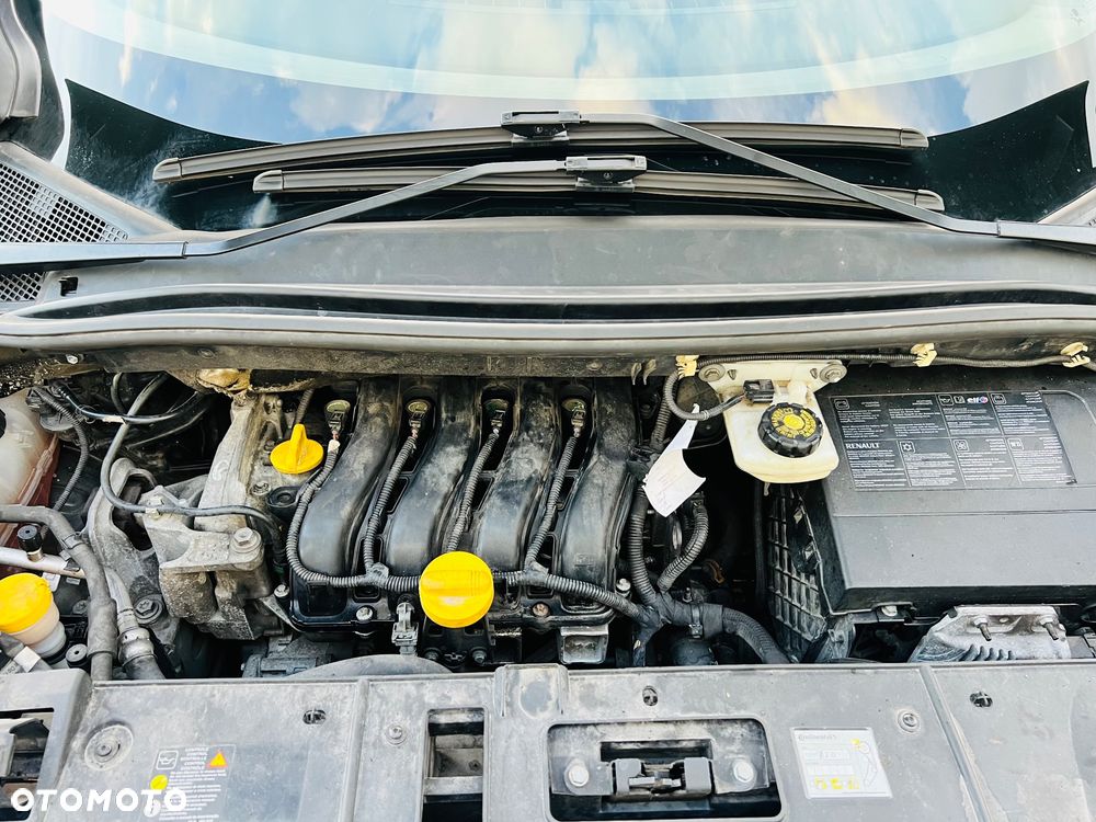 Renault Scenic 1.6 16V 110 Paris - 36