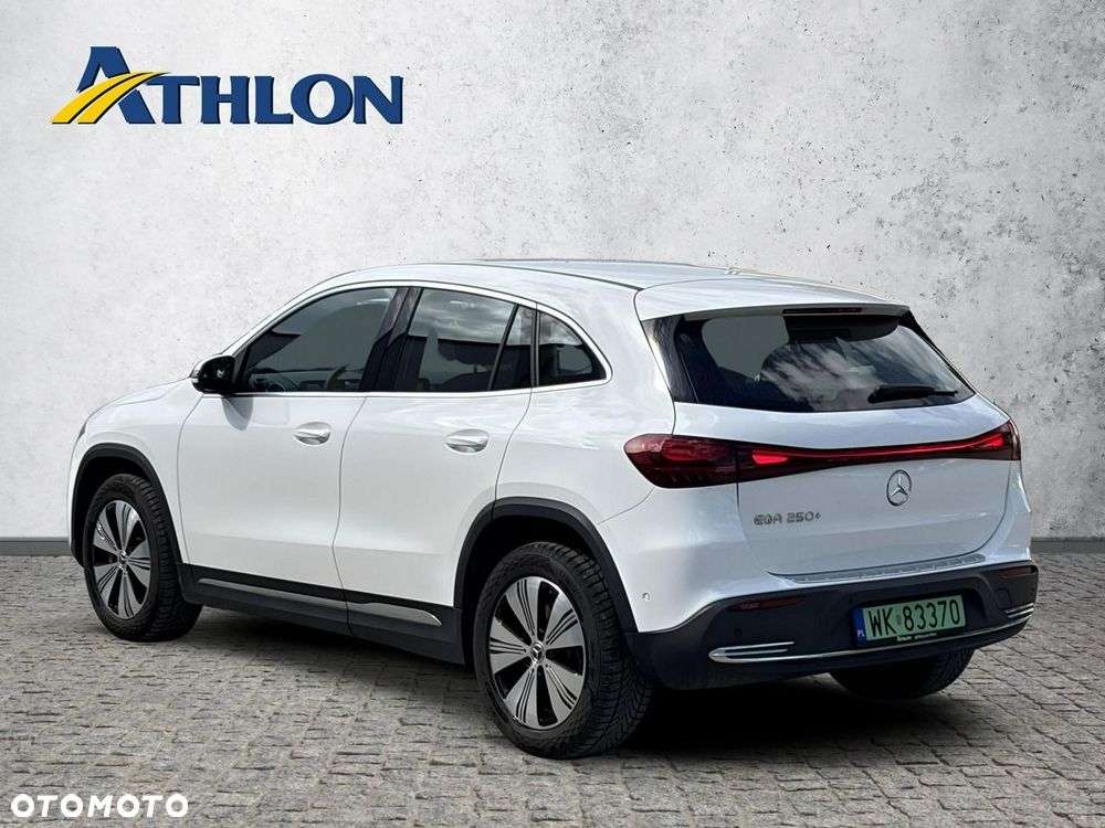 Mercedes-Benz EQA 250+ 70.5kWh Progressive - 3
