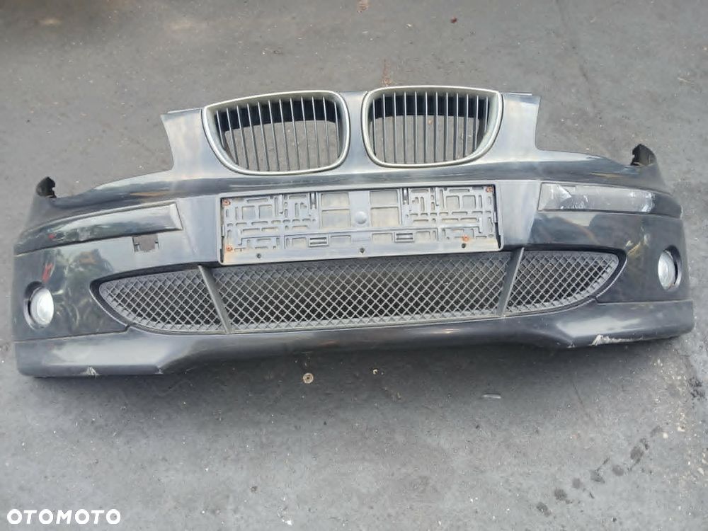 BMW 1 E87 zderzak przedni kod lakieru 668/9 - 1