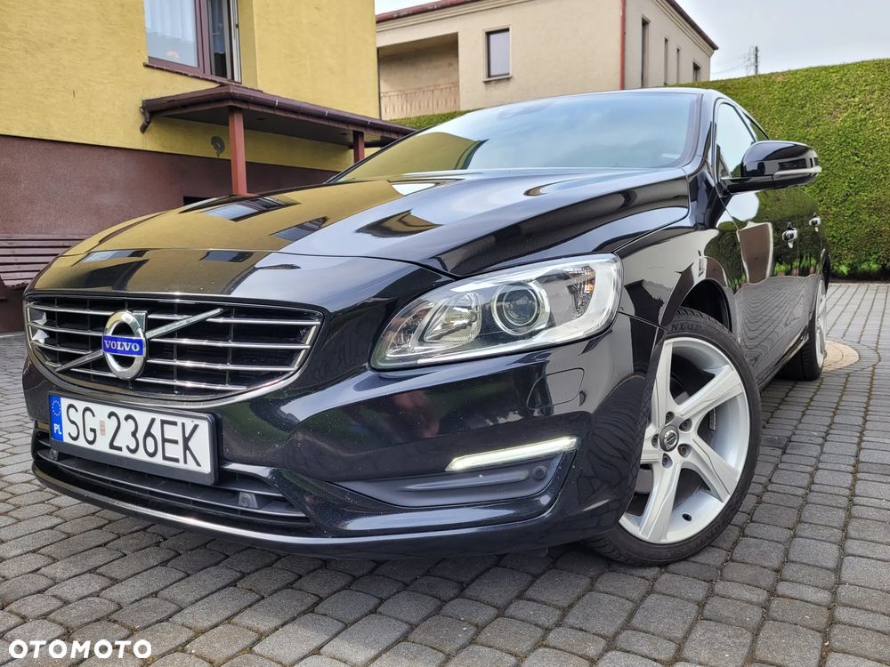 Volvo S60 D3 Linje Svart - 3