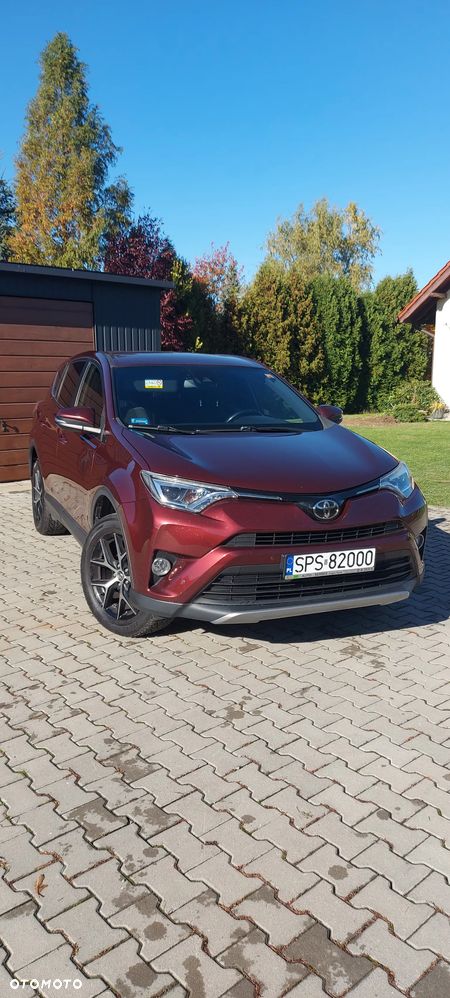 Toyota RAV4 - 4