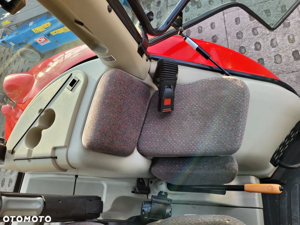 Massey Ferguson 5610 - 18