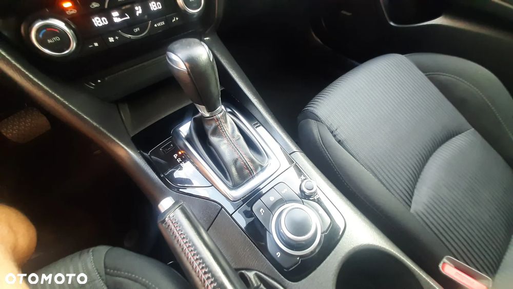Mazda 3 SKYACTIV-G 120 Automatik Center-Line - 22