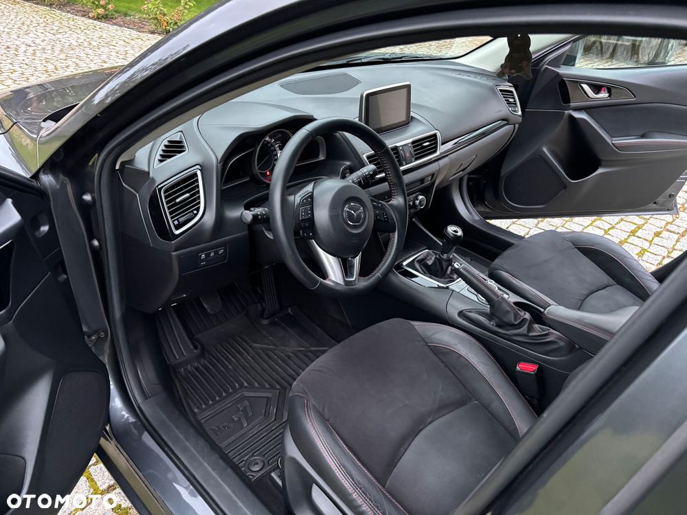 Mazda 3 SKYACTIV-G 120 NAKAMA - 11