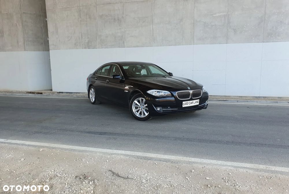 BMW Seria 5 520d Sport-Aut - 1