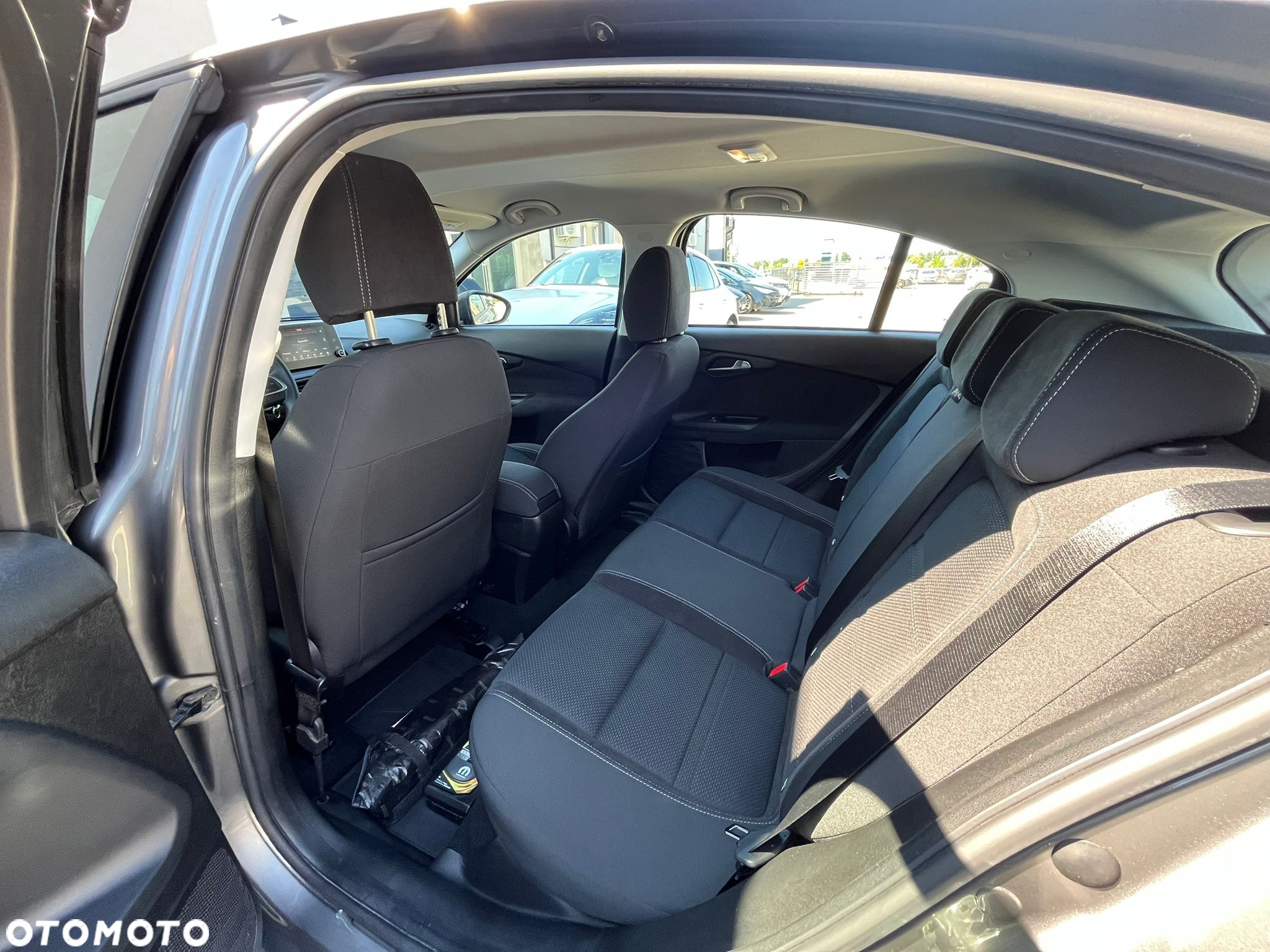 Fiat Tipo 1.4 16v Lounge EU6d - 9