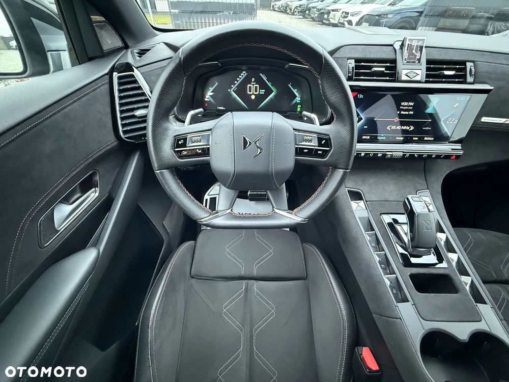 DS Automobiles DS 7 Crossback 1.6 E-Tense 4x4 Performance Line + - 4