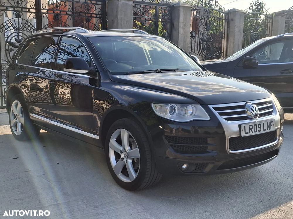 Volkswagen Touareg - 8