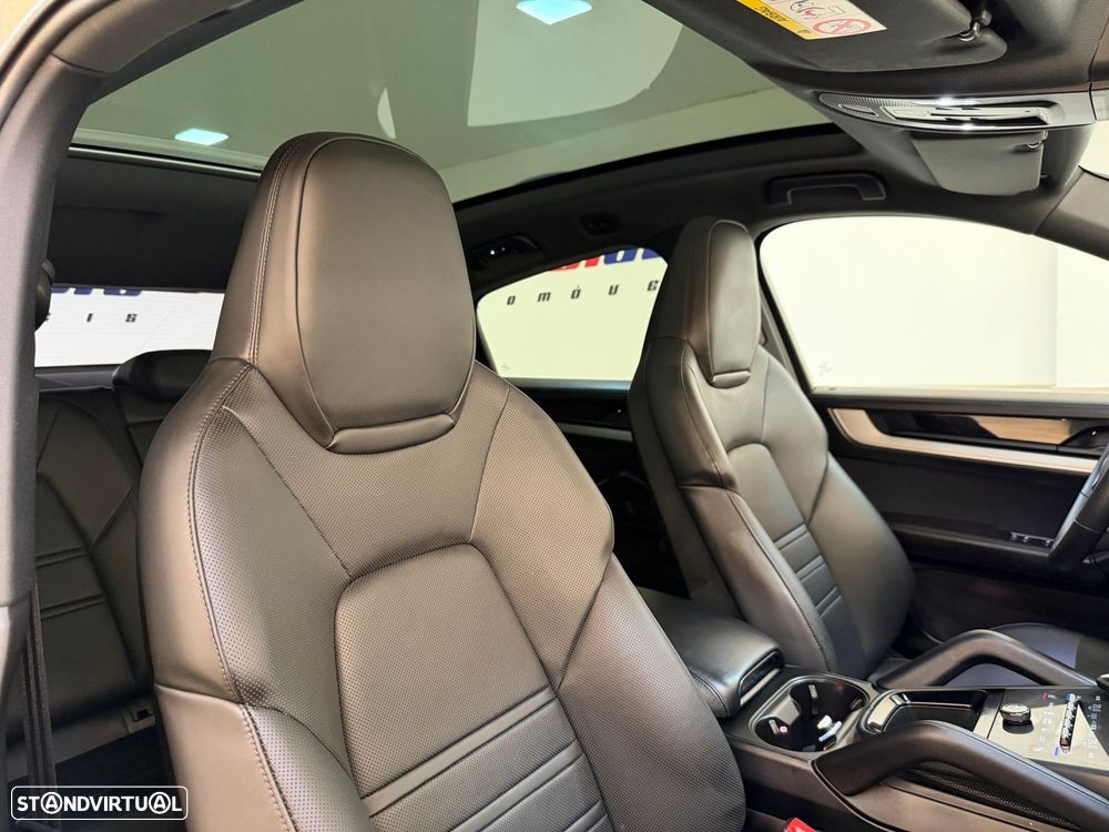 Porsche Cayenne Coupé S E-Hybrid - 58