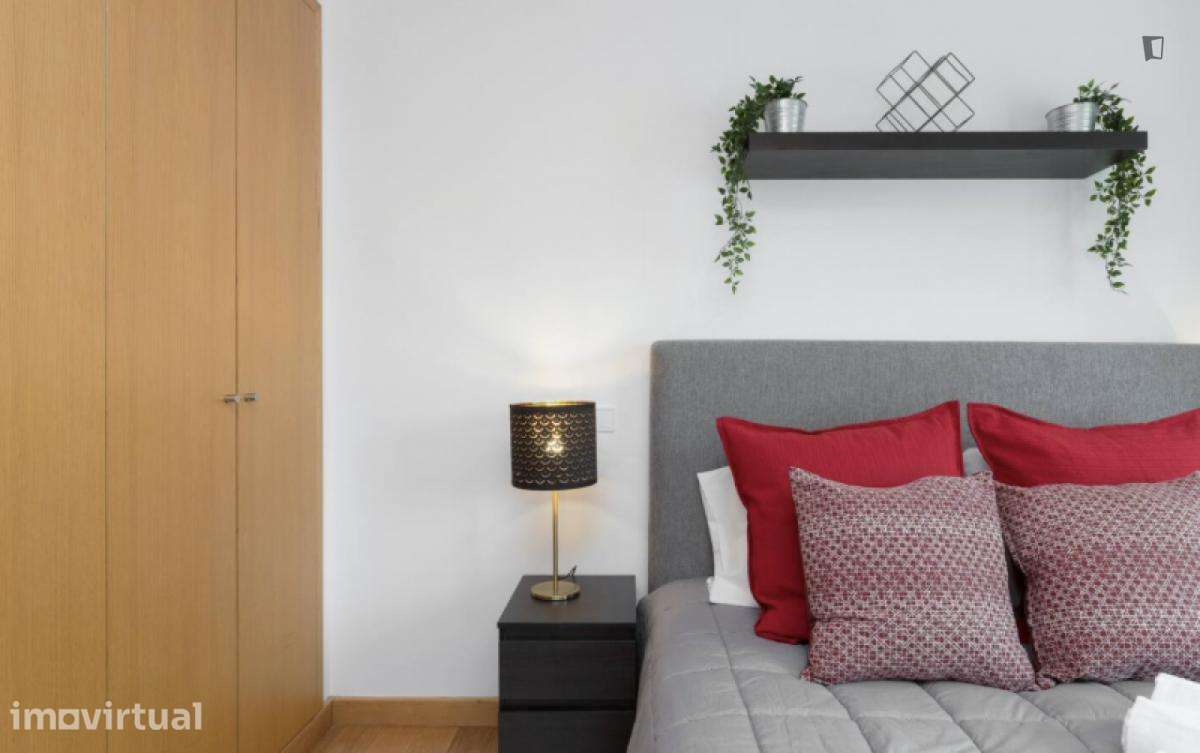 Apartamento com 3 quartos - localizado em Massarelos Porto - Grande imagem: 3/39