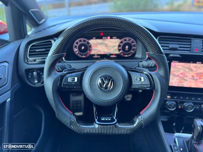 VW Golf 2.0 TSI GTI DSG Performance - 21
