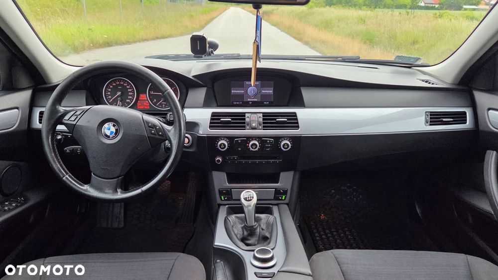 BMW Seria 5 520d - 9