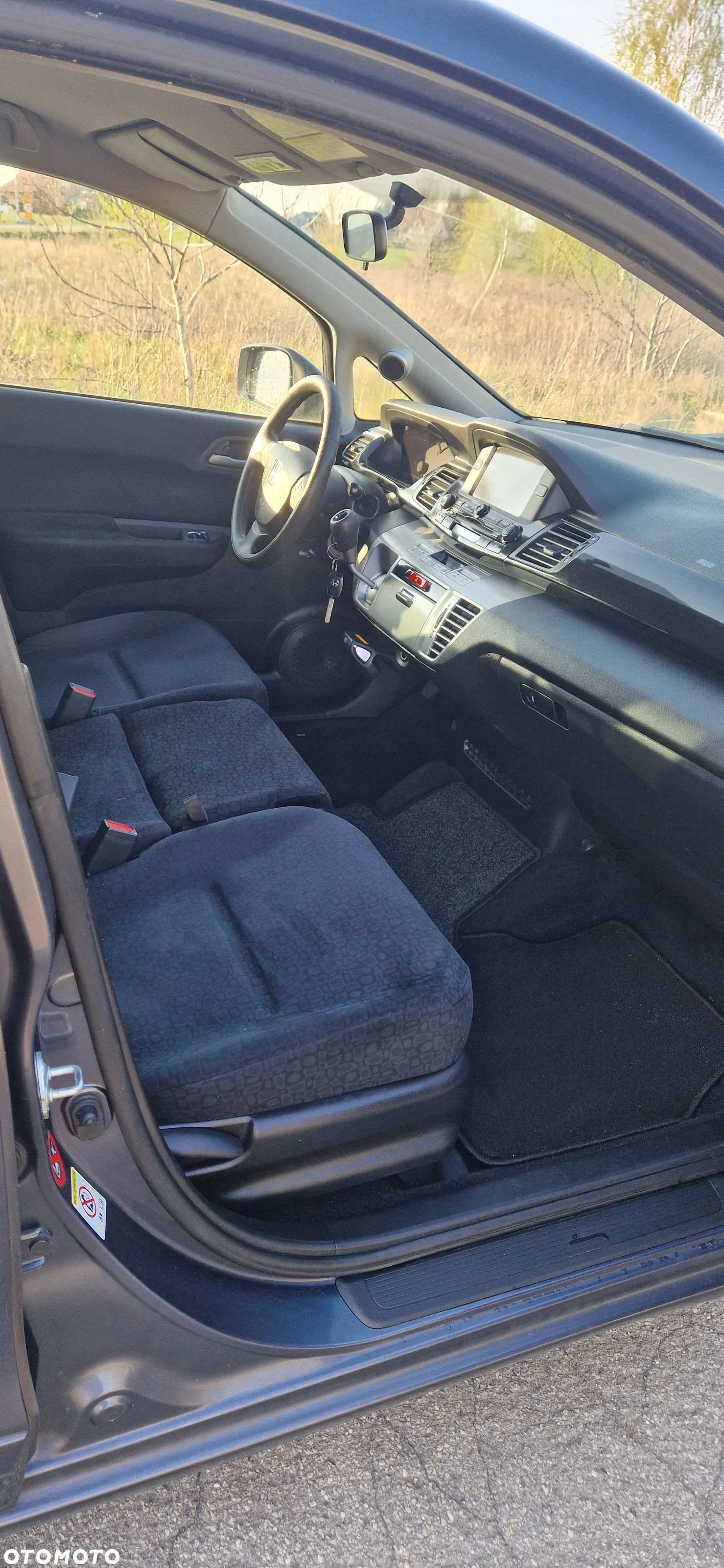 Honda FR-V - 23
