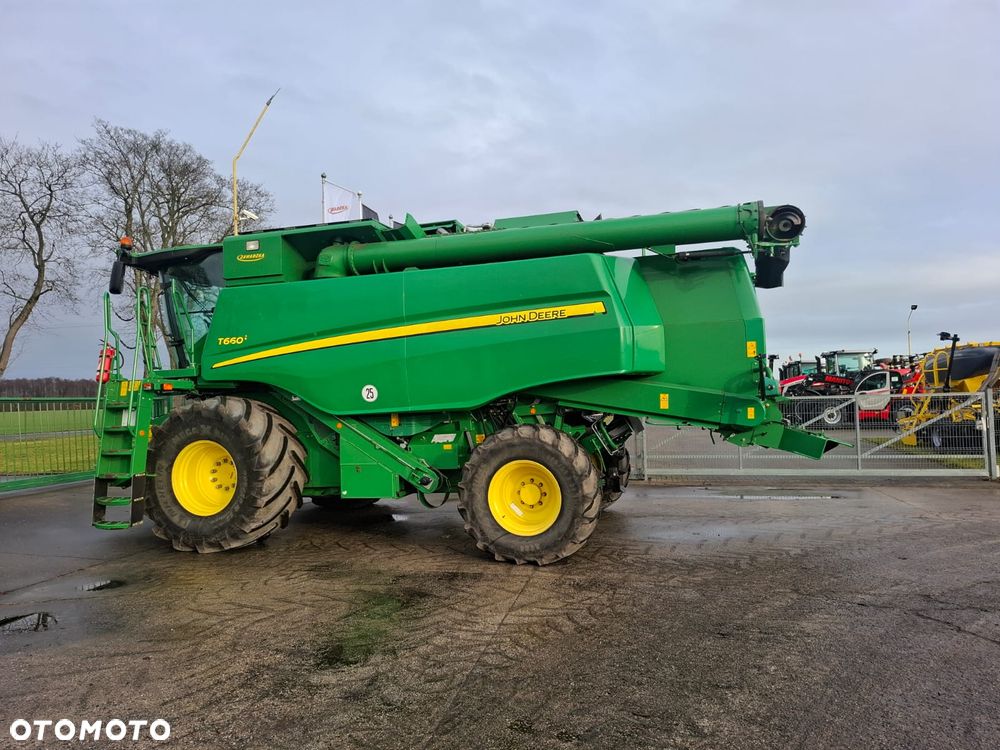 John Deere T660i - 4