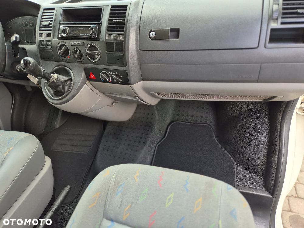 Volkswagen Transporter Volksbus - 19