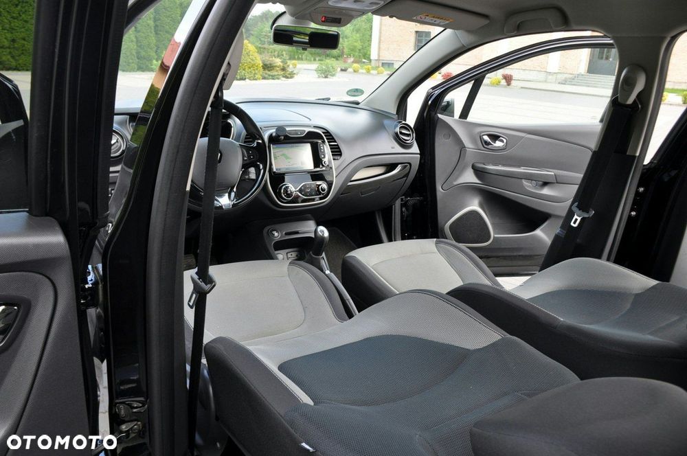 Renault Captur - 28