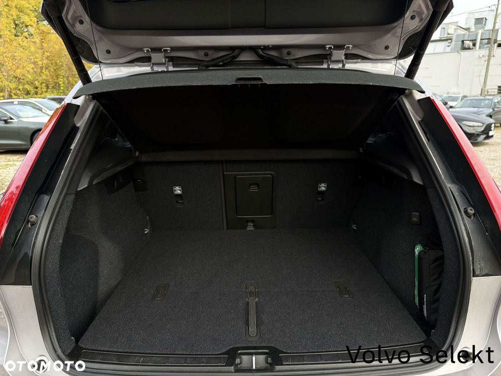 Volvo XC 40 - 19