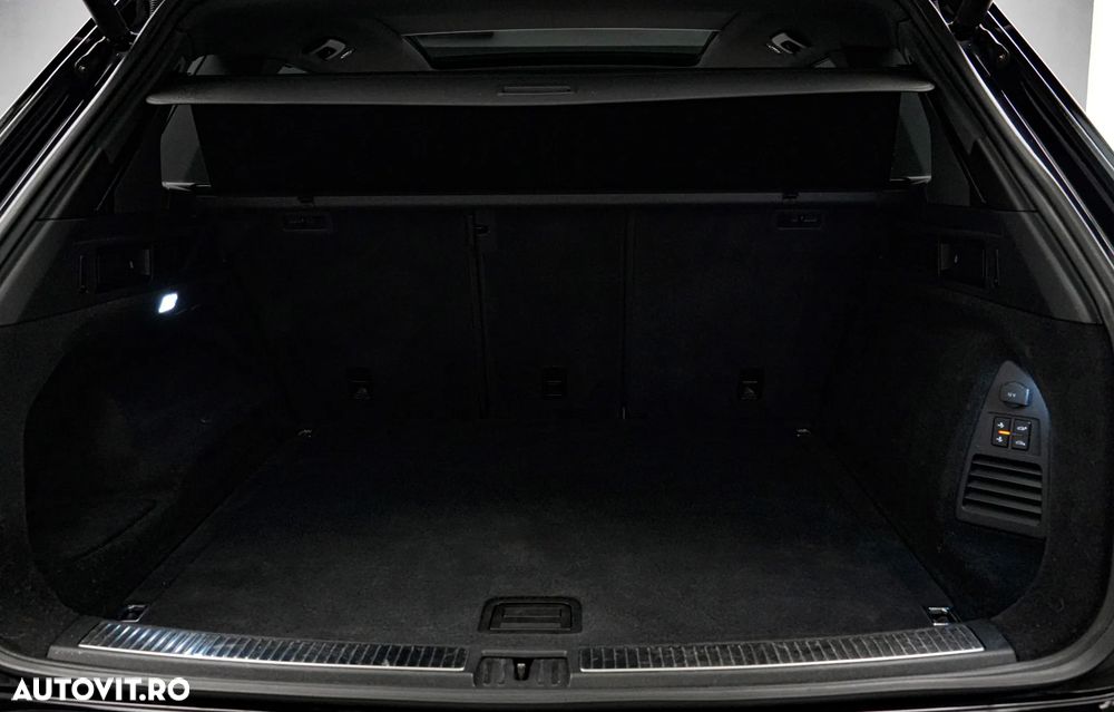 Volkswagen Touareg 3.0 V6 TDI 4Motion DPF Automatik R-Line - 29