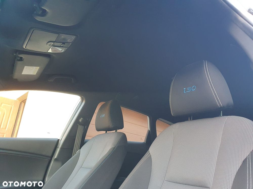 Hyundai i30 1.6 GDI BlueDrive Premium - 19