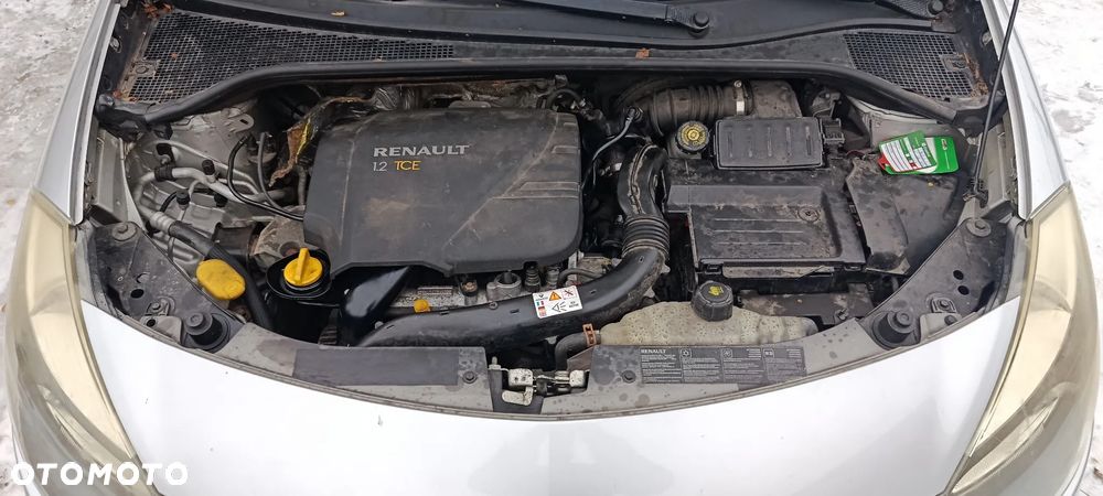 Renault Clio - 10