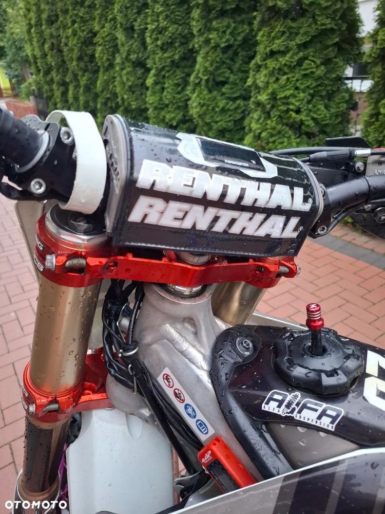 Honda CRF - 3