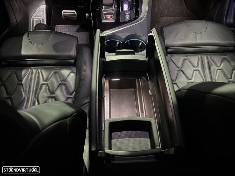 Peugeot 3008 1.6 Hybrid GT Pack e-EAT8 - 30