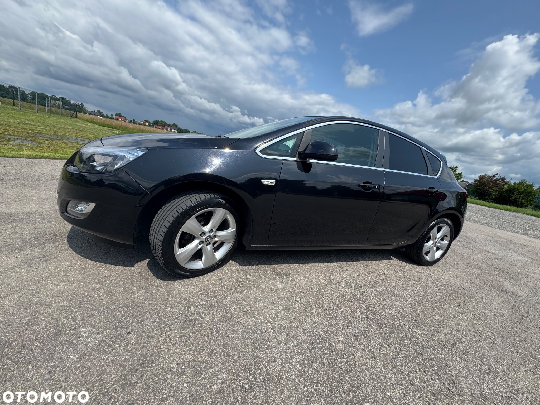Opel Astra IV 1.4 T Cosmo - 2