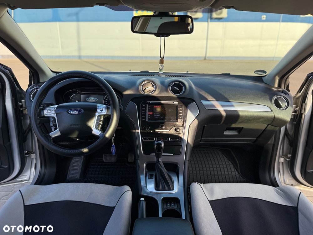 Ford Mondeo - 11