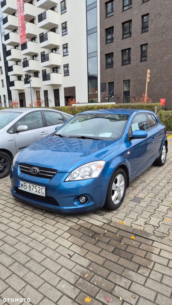 Kia Ceed Cee'd 1.4 Comfort + - 1
