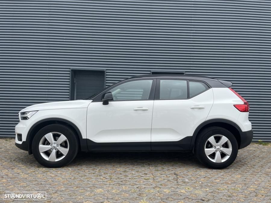 Volvo XC 40 1.5 T2 Momentum Geartronic - 39