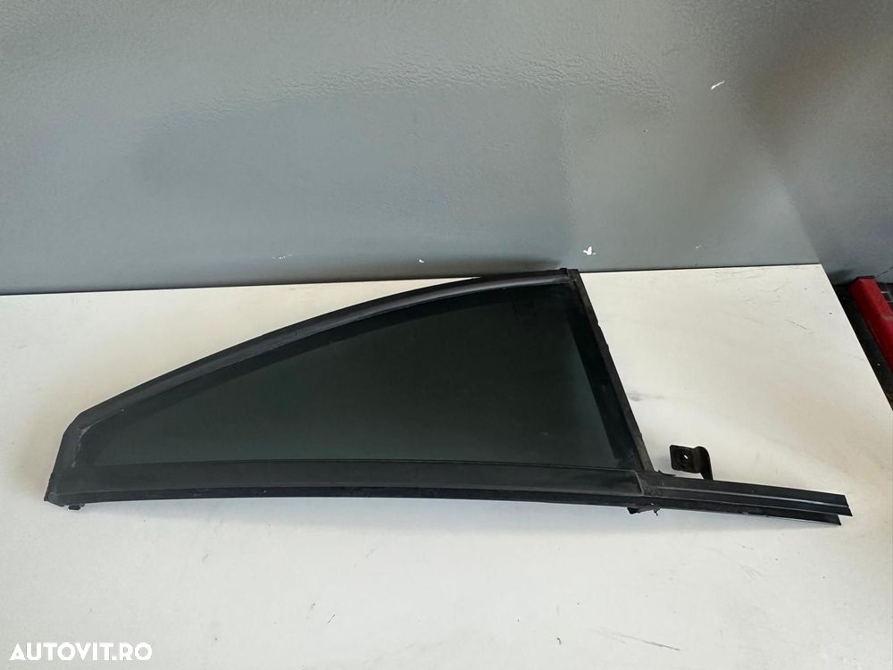 Geam stanga spate Volvo XC90 30799288