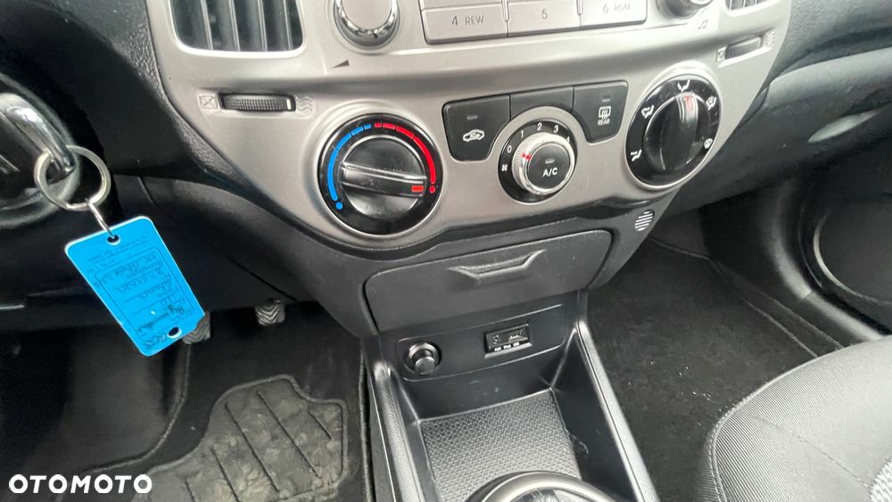 Hyundai i20 1.25 Comfort - 27