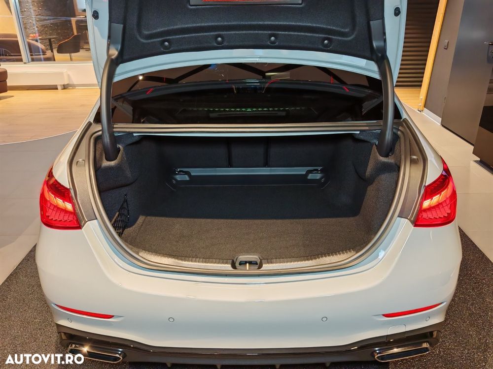 Mercedes-Benz C 220 d MHEV 4MATIC - 16