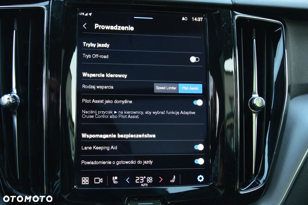 Volvo XC 60 B5 B Geartronic Momentum Pro - 29