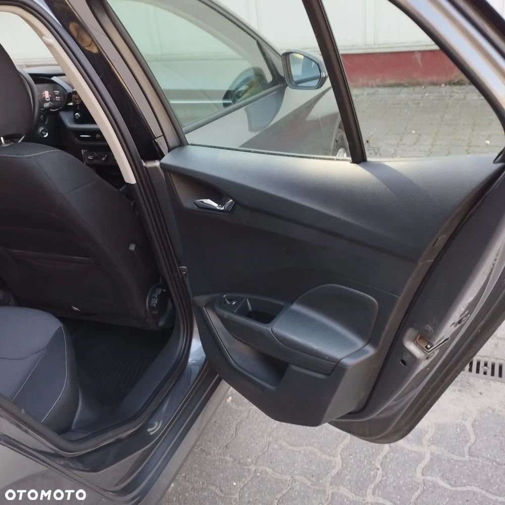 Skoda Fabia 1.0 TSI Selection - 10