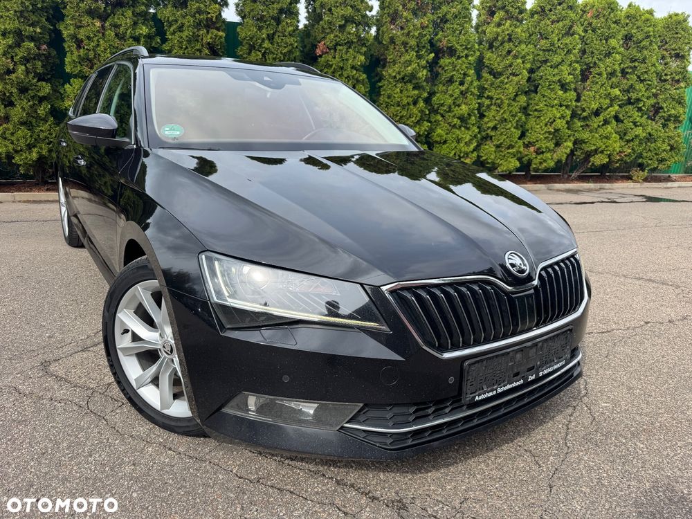 Skoda Superb 2.0 TDI DSG Ambition - 2