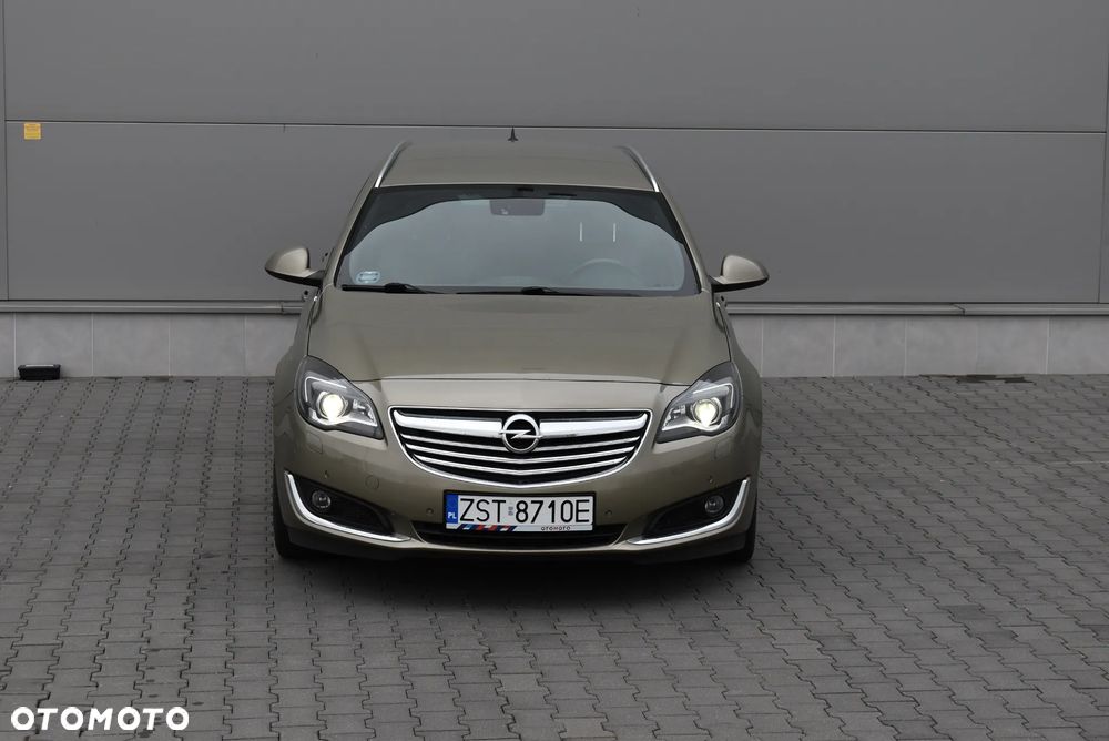 Opel Insignia - 26