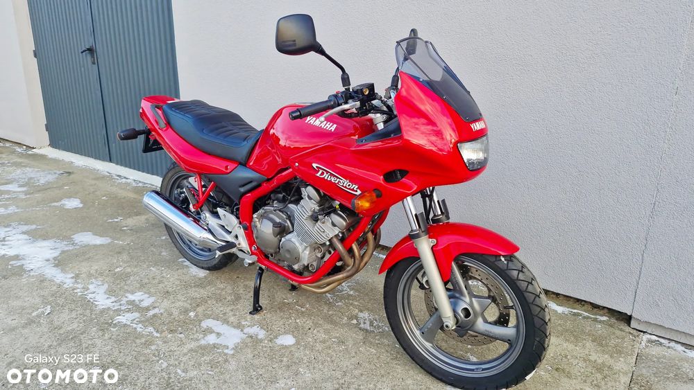 Yamaha XJ - 22